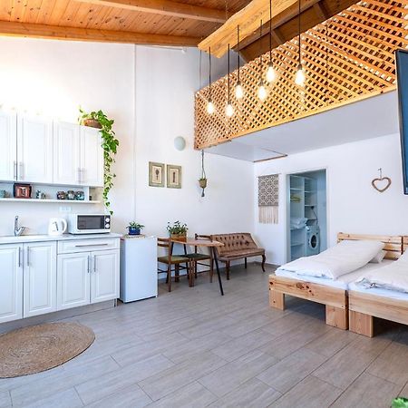 רז אירוח ברמה Katzrin Exterior foto